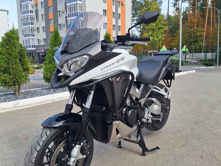 2015 Honda VFR 800X (Crossrunner), белый, 760000 рублей, вид 1
