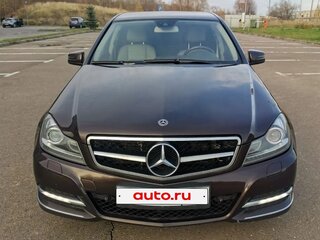 2011 Mercedes-Benz C-Класс 300 III (W204) Рестайлинг, коричневый, 1330000 рублей, вид 3