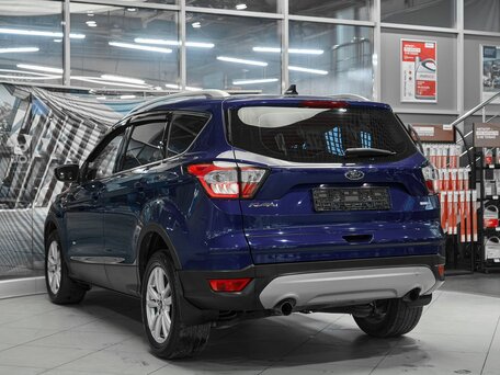 2018 Ford Kuga II Рестайлинг, синий, 1499000 рублей, вид 4