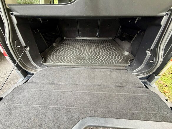 2011 Land Rover Discovery IV, чёрный - вид 17