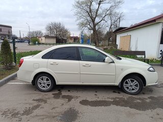2014 Daewoo Gentra II, бежевый, 500000 рублей, вид 3