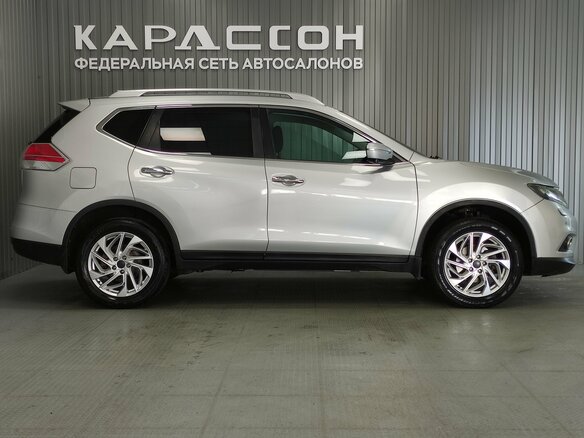 2017 Nissan X-Trail III Рестайлинг, серебристый, 1520000 рублей - вид 5
