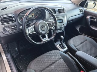 2020 Volkswagen Polo V Рестайлинг, коричневый, 1629000 рублей, вид 5