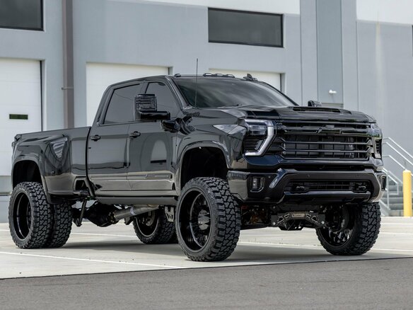 2026 Chevrolet Silverado, чёрный, 17460000 рублей - вид 11