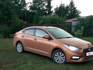 2018 Hyundai Solaris II, оранжевый, 1145000 рублей, вид 3