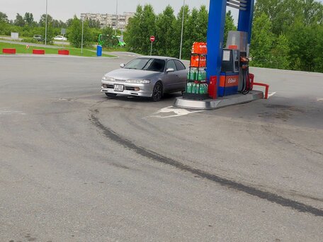 1997 Toyota Corolla Ceres VII (E100), серебристый, 350000 рублей, вид 4