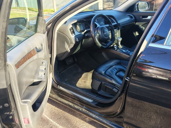 2015 Audi A4 IV (B8) Рестайлинг, чёрный, 1400000 рублей - вид 7