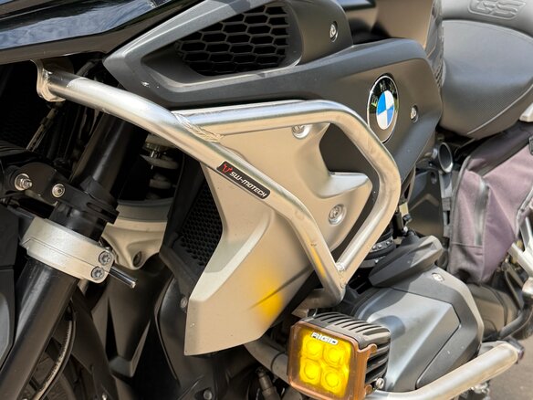 2019 BMW R 1250 GS, чёрный, 1800000 рублей - вид 4