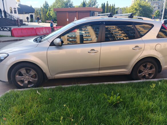 2011 Kia Ceed I Рестайлинг, серебристый, 850000 рублей - вид 6