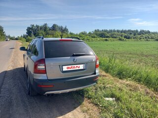 2011 Skoda Octavia Scout II (A5) Рестайлинг, серый, 910000 рублей, вид 3
