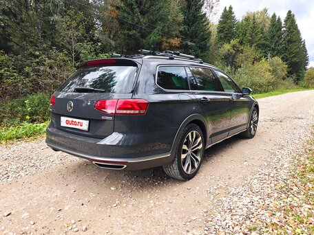 2018 Volkswagen Passat Alltrack DSG7 B8, серый, 2490000 рублей, вид 5