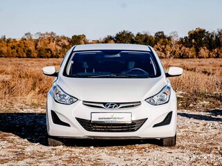 2014 Hyundai Elantra V (MD) Рестайлинг, белый, 1050000 рублей, вид 3
