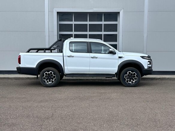 2026 JAC T9, белый, 3700000 рублей - вид 2