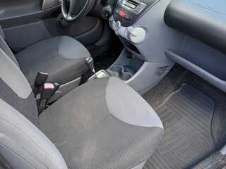 2008 Peugeot 107 I, серый, 200000 рублей, вид 4