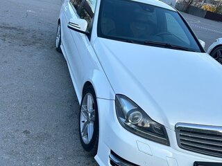 2012 Mercedes-Benz C-Класс 180 III (W204) Рестайлинг, белый, 1400000 рублей, вид 3