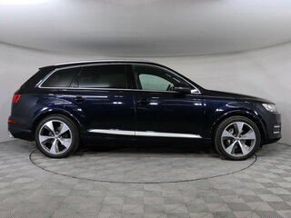 2017 Audi Q7 II (4M), синий, 3870415 рублей, вид 4