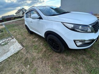 2010 Kia Sportage III, белый, 1060000 рублей, вид 1