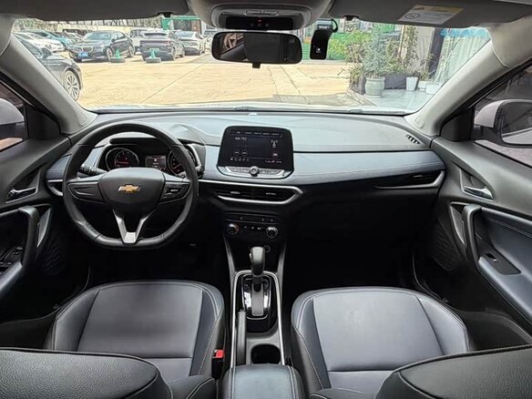2023 Chevrolet Tracker IV, белый, 1150999 рублей - вид 8