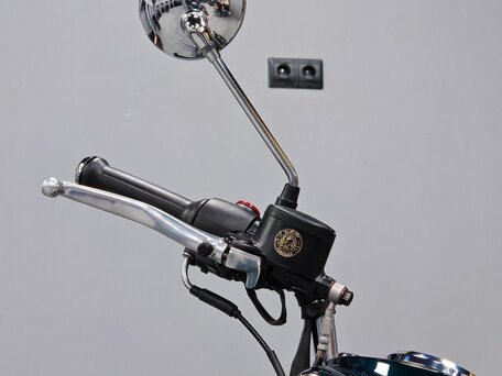 2025 Royal Enfield Classic 350, зелёный, 519000 рублей, вид 4