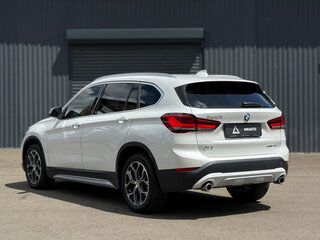 2022 BMW X1 18i sDrive II (F48) Рестайлинг, белый, 2980000 рублей, вид 3