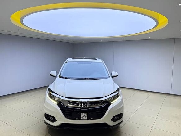 2022 Honda Vezel I Рестайлинг, белый - вид 4