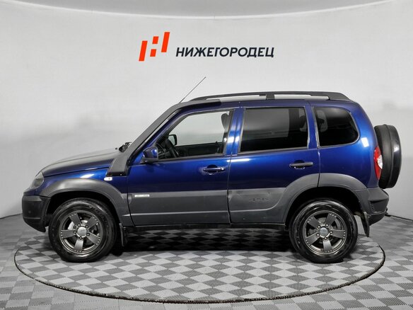 2017 Chevrolet Niva I Рестайлинг, синий, 609000 рублей - вид 8