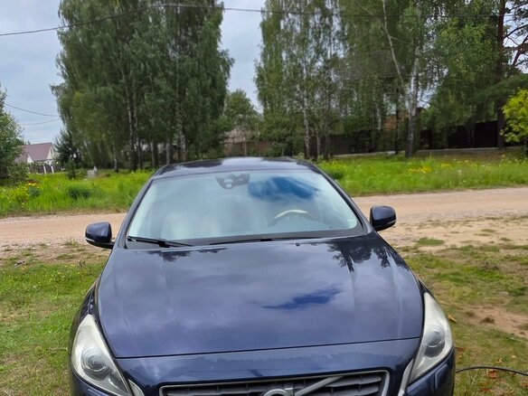 2011 Volvo S60 II, синий, 1250000 рублей - вид 1