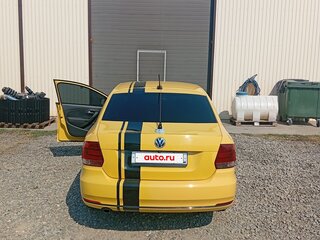 2019 Volkswagen Polo V Рестайлинг, жёлтый, 1000000 рублей, вид 5
