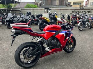 2025 Honda CBR 600RR, красный, 1399000 рублей, вид 4