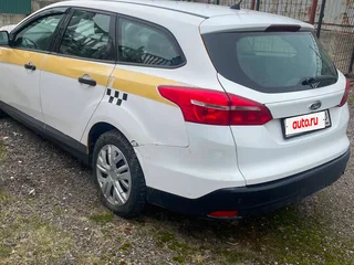 2016 Ford Focus III Рестайлинг, белый, 250000 рублей, вид 3