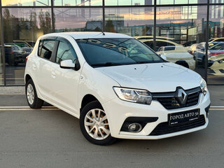 2019 Renault Sandero II Рестайлинг, белый, 1140000 рублей, вид 2
