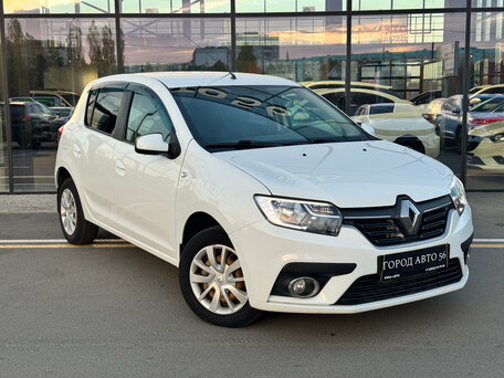 2019 Renault Sandero II Рестайлинг, белый, 1090000 рублей, вид 3