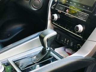 2022 Mitsubishi Pajero Sport III Рестайлинг, белый, 3700000 рублей, вид 5