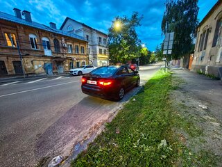 2013 Kia Rio III, чёрный, 600000 рублей, вид 2