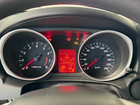 2014 Mitsubishi ASX I Рестайлинг, чёрный, 1240000 рублей - вид 17