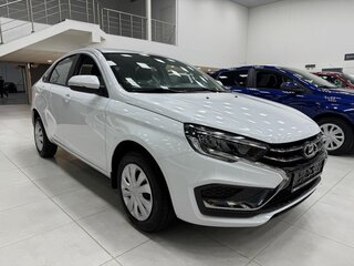 2026 Lada (ВАЗ) Vesta I Рестайлинг (NG), белый, 1735000 рублей, вид 3