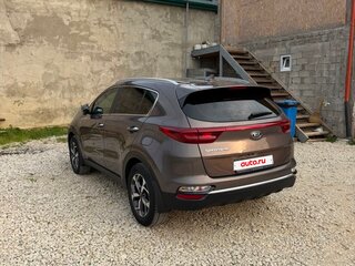 2019 Kia Sportage IV Рестайлинг, коричневый, 1850000 рублей, вид 5