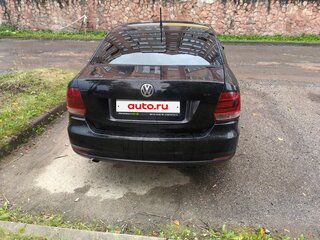 2016 Volkswagen Polo V Рестайлинг, чёрный, 750000 рублей, вид 4