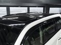 2017 Lexus LX 570 III Рестайлинг 2, белый, 7600000 рублей - вид 11