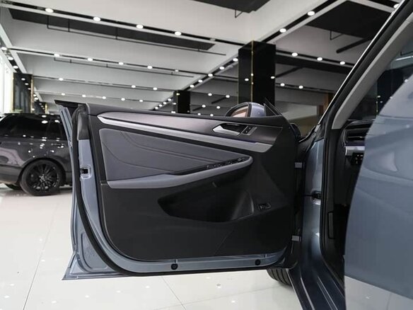 2023 Volkswagen Lamando L II, голубой, 1695005 рублей - вид 14
