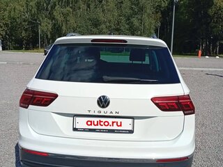 2021 Volkswagen Tiguan II Рестайлинг, белый, 2380000 рублей, вид 3