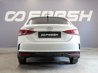 2020 Hyundai Solaris II Рестайлинг, белый, 1415000 рублей, вид 4