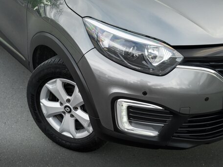 2017 Renault Kaptur I, серый, 880000 рублей, вид 5