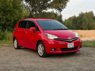 2012 Toyota Ractis II, красный, 950000 рублей, вид 2