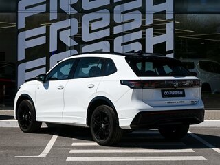 2026 Volkswagen Tiguan L Pro III (China Market), белый, 4870000 рублей, вид 2