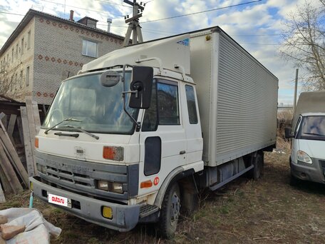 1994 Nissan Diesel Condor, белый, 999999 рублей, вид 2