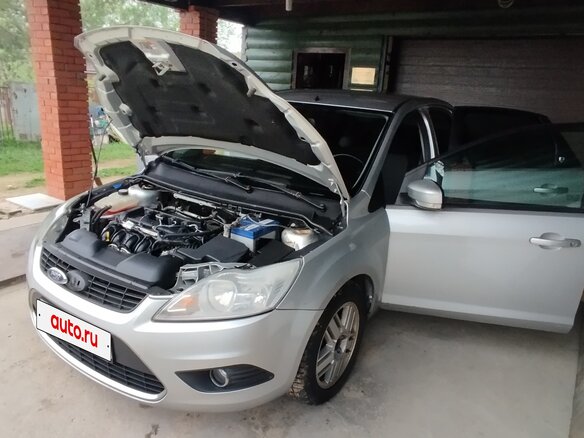 2008 Ford Focus II Рестайлинг, серебристый, 550000 рублей