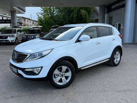 2011 Kia Sportage III, белый, 1235000 рублей, вид 4