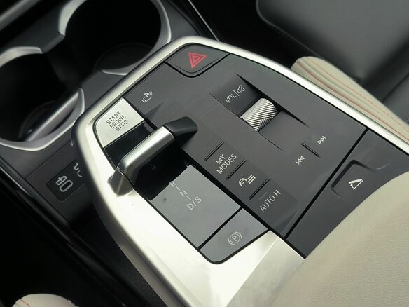 2025 BMW X2 xDrive25i II (U10), синий, 6960000 рублей - вид 11