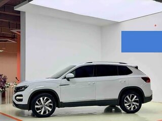 2022 Volkswagen Tayron I, белый, 1899000 рублей, вид 4